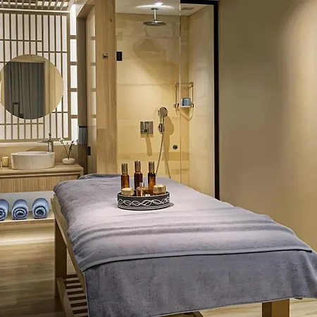 4-bedroom Luxury In 5 Star Seafront 펜션