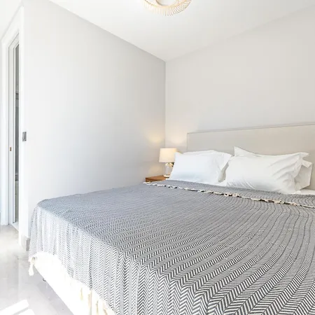 Vakantiehuis 4-bedroom Luxury In 5 Star Seafront Bodrum