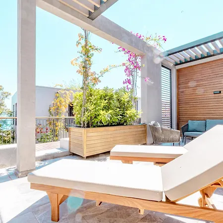 4-bedroom Luxury In 5 Star Seafront Vakantiehuis Bodrum