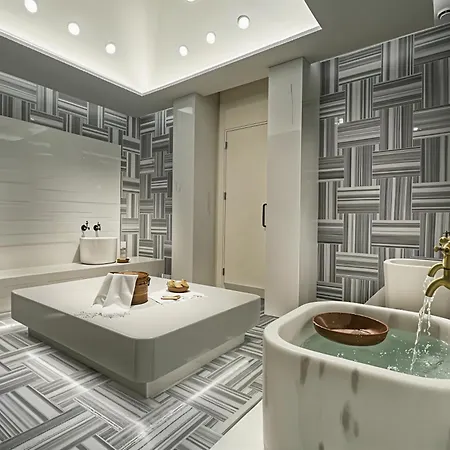 4-bedroom Luxury In 5 Star Seafront 펜션 *