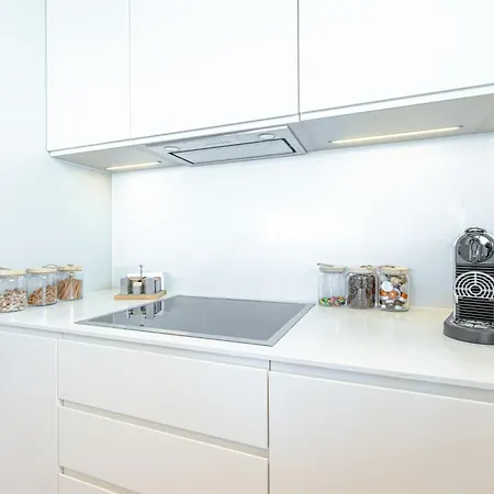 4-bedroom Luxury In 5 Star Seafront *